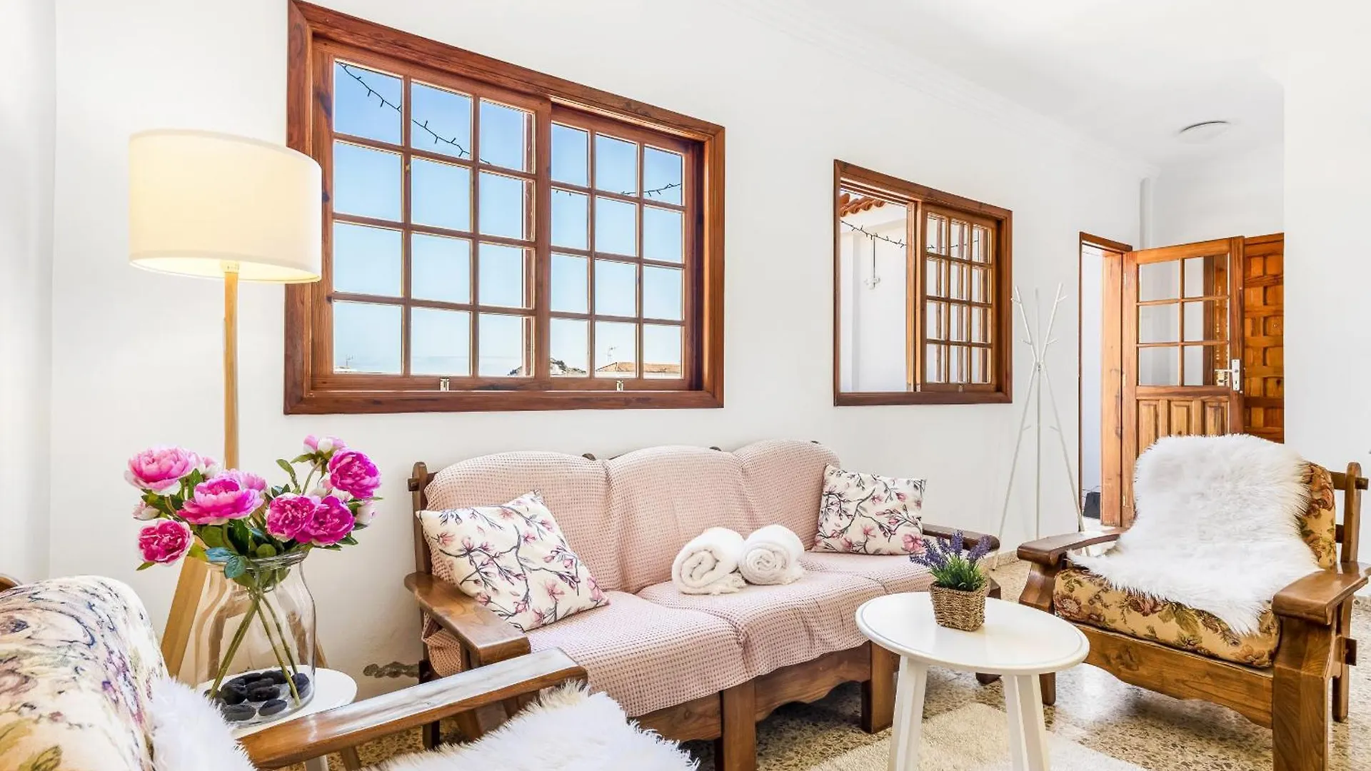 Central Penthouse, Close To The Natural Pools With Big Terrace, Ocean & City View Garachico  Garachico (Tenerife)